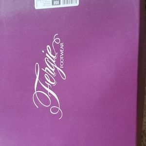 Fergie Wonder Grey booties